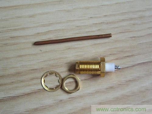 最簡單使用的天線&mdash;&mdash;罐頭天線，可做正饋大鍋饋源！ 