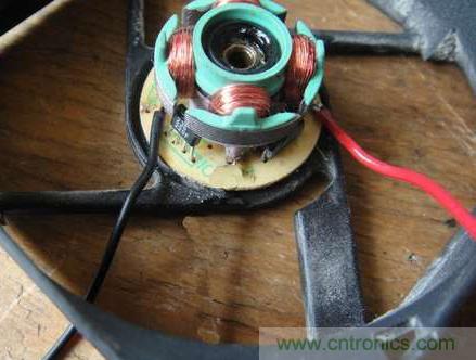 想減少電費嗎？DIY一個迷你風力發電機吧