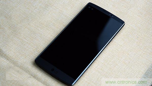 業界良心 LG V10 評測:剛毅、冷峻，不失人性化