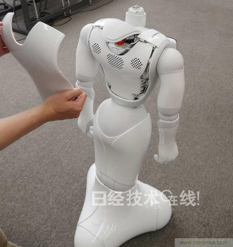 拆解筆記本不過癮，那就來拆拆日本情感機器人吧！