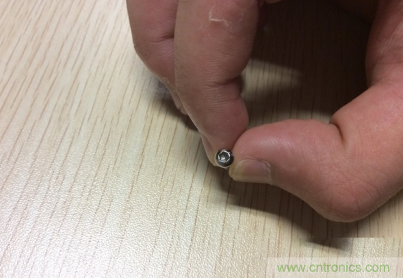 真飛機拆不著，那就來拆拆無人機&ldquo;鼻祖&rdquo;大疆吧！