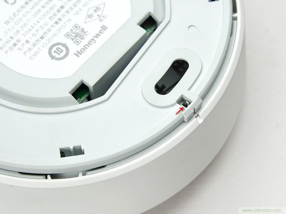 小米煙霧報警器拆解：一顆電池可用五年是如何做到的？